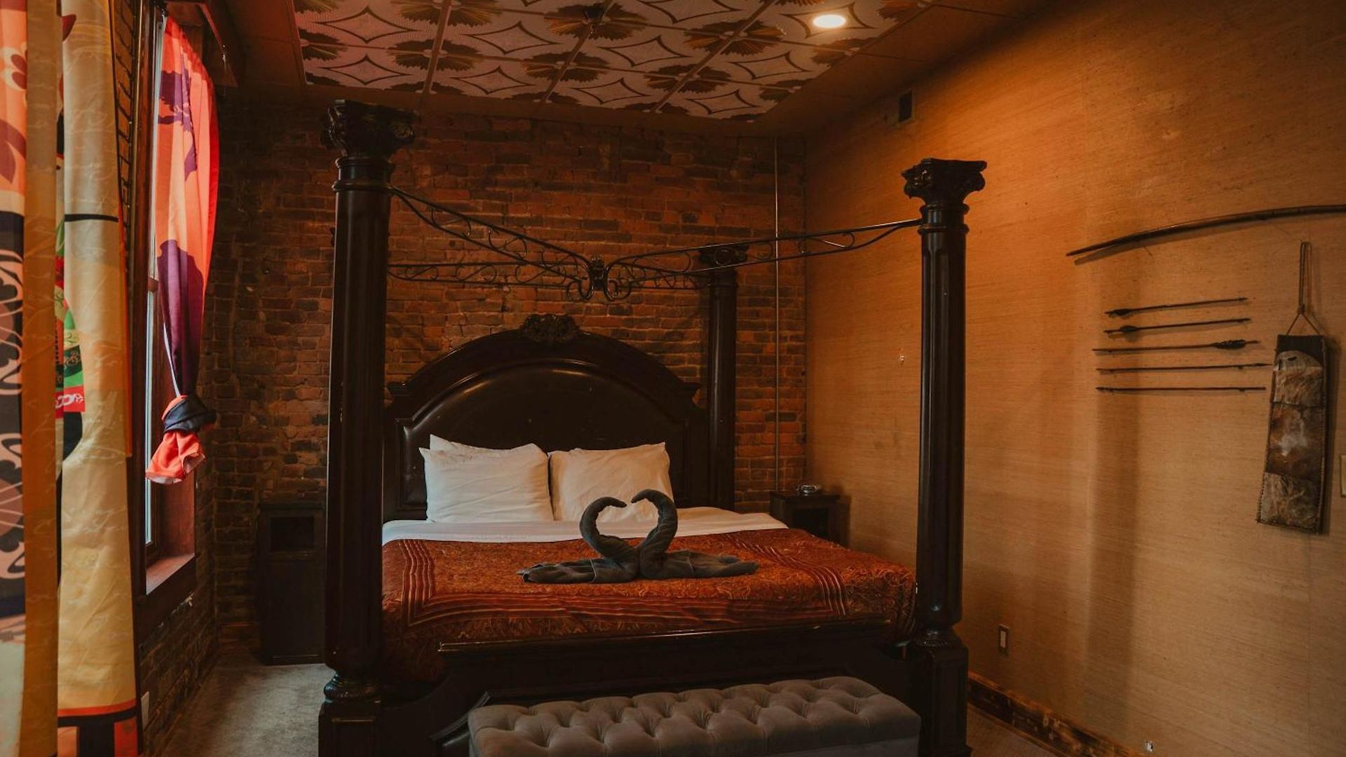 Printers Alley Downtown Mansion
