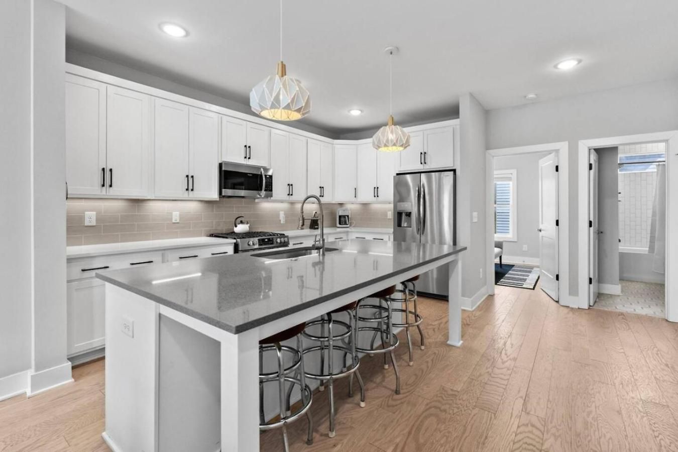 Holiday home Lucky 7 - Hip East Nash Townhouse & Rooftop Deck *