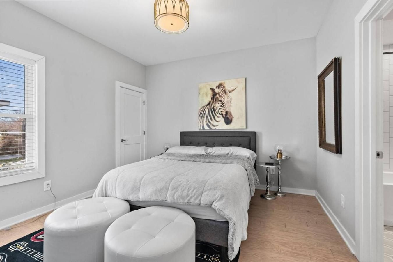 Lucky 7 - Hip East Nash Townhouse & Rooftop Deck *