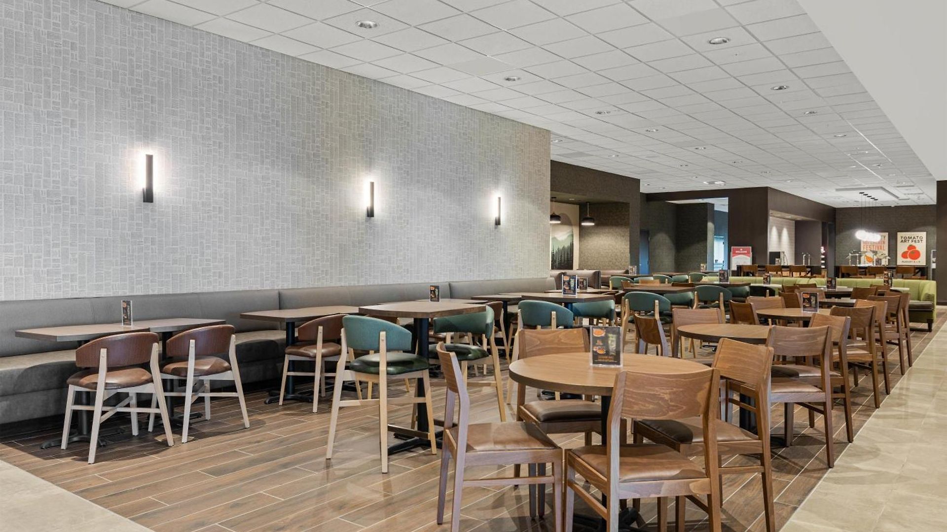 Drury Plaza Southeast Century Farms Hotel