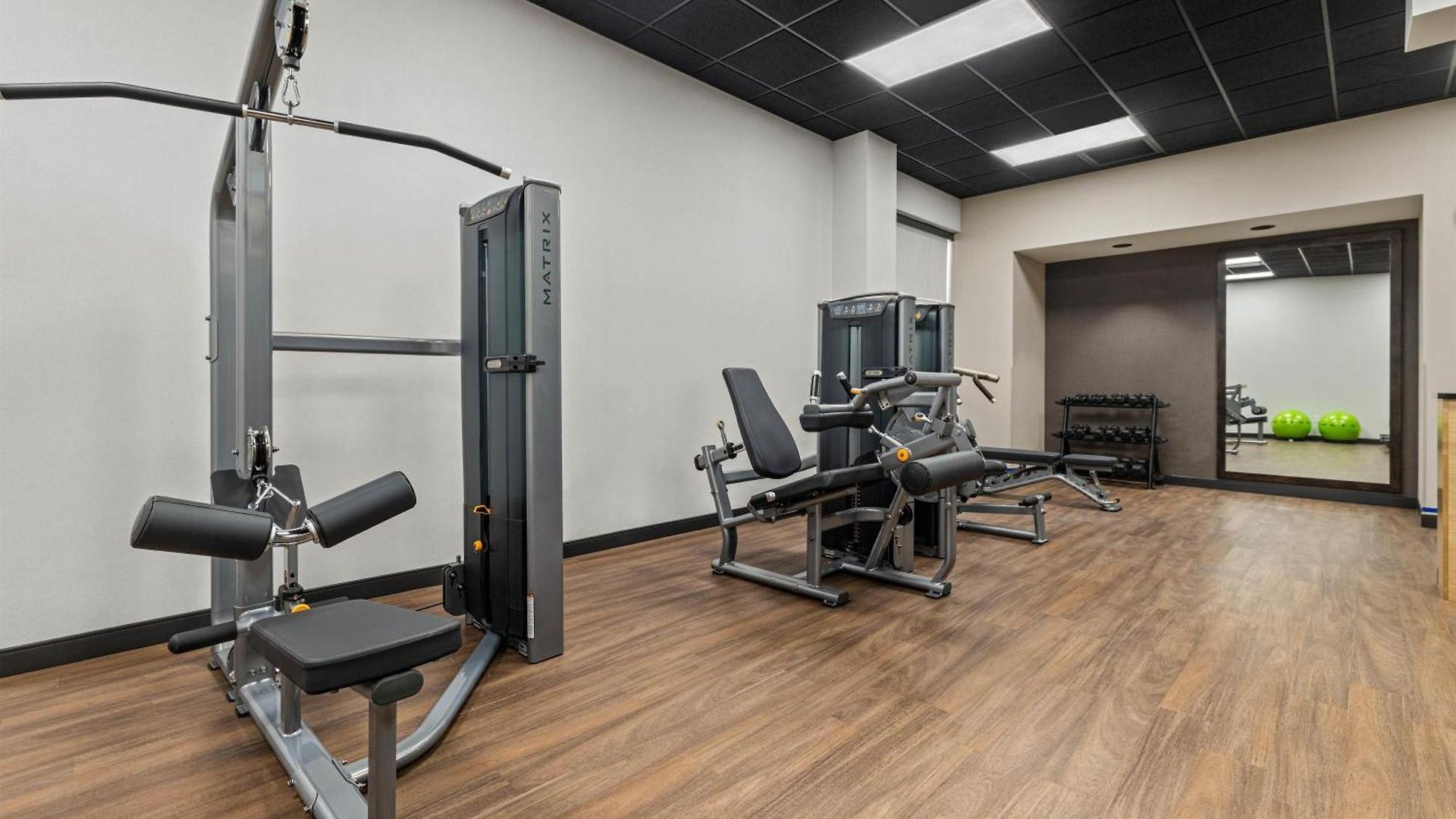 Drury Plaza Southeast Century Farms Hotel 3*