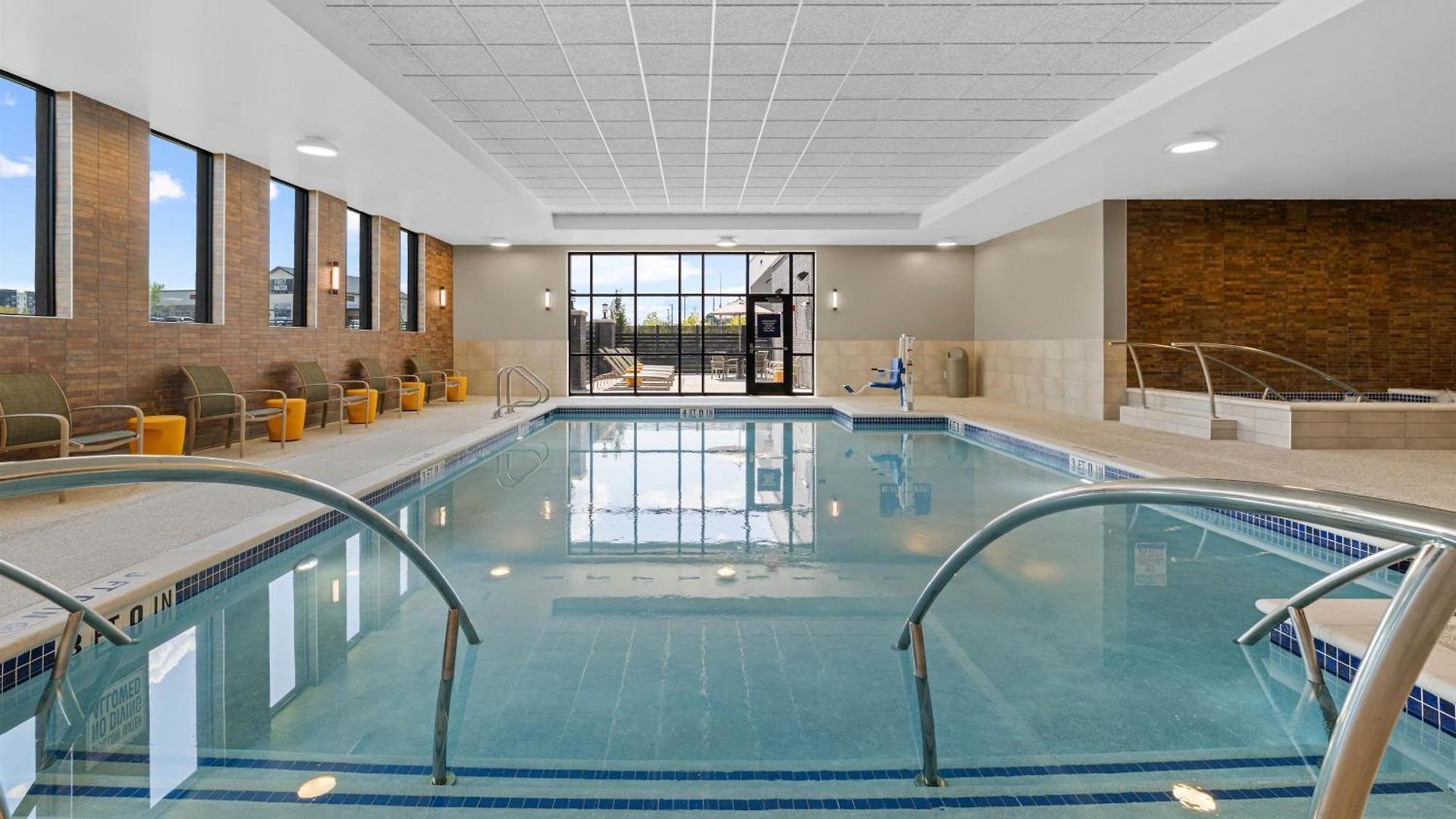 Hotel Drury Plaza Southeast Century Farms