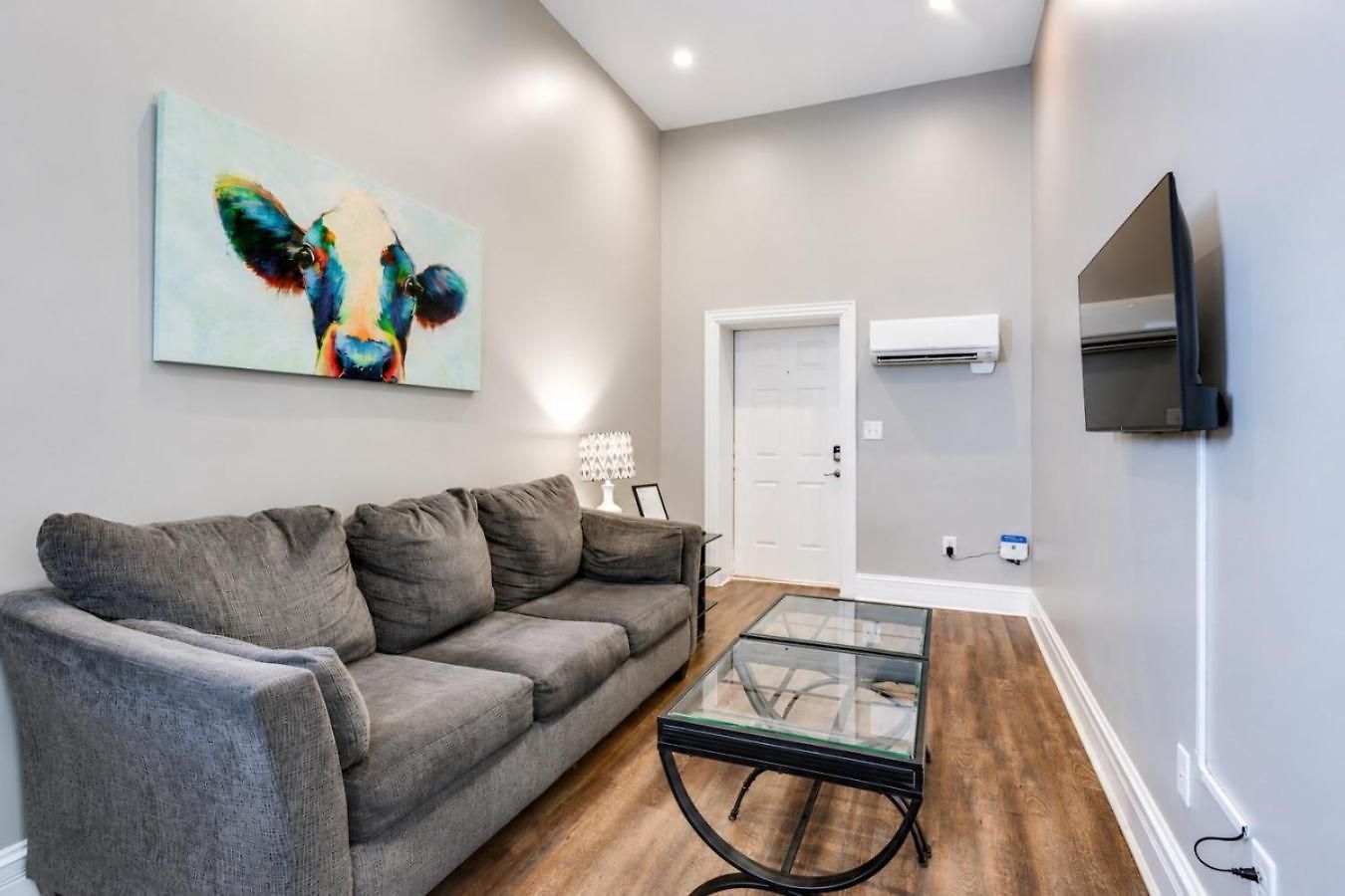 Historic Church Loft East Nash Free Parking Apartment