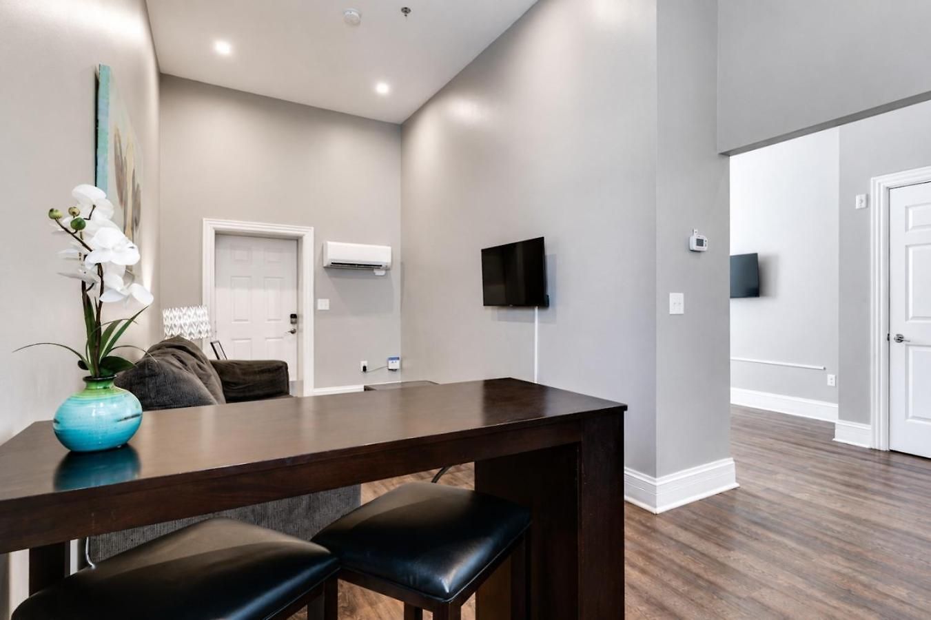 Historic Church Loft East Nash Free Parking Nashville