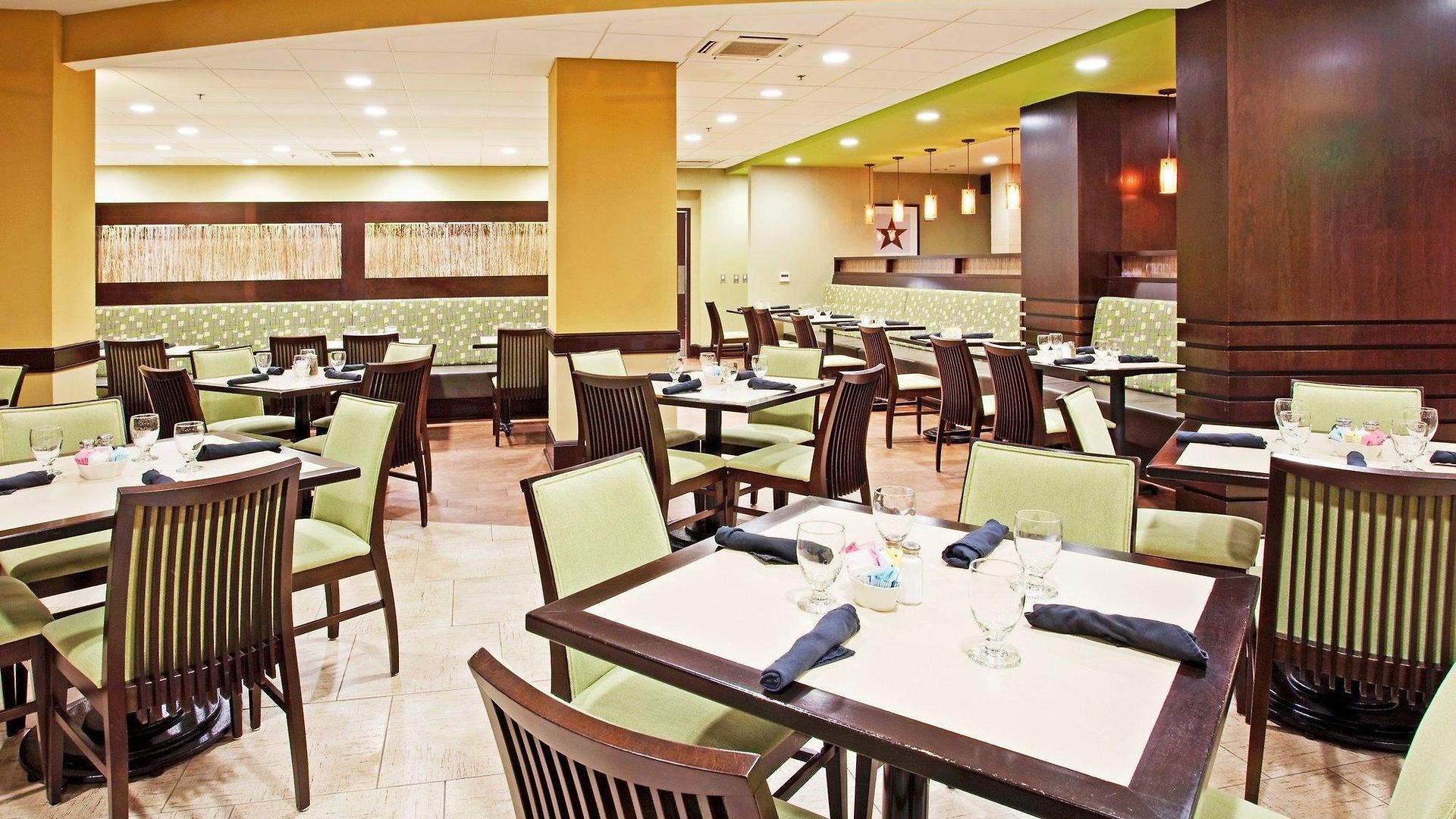 - Vanderbilt - Dwtn By Ihg