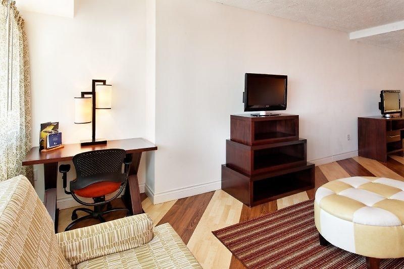 Aloft By Marriott West End Nashville