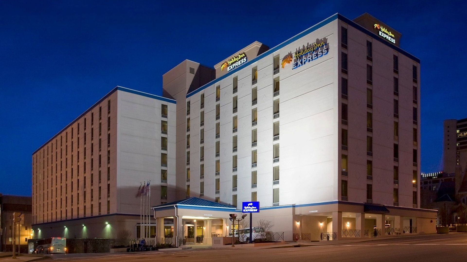 Express Nashville-downtown - Broadway By Ihg Nashville