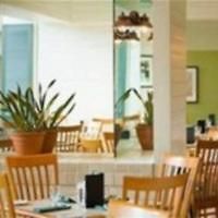 Airport Marriott Hotel 4*