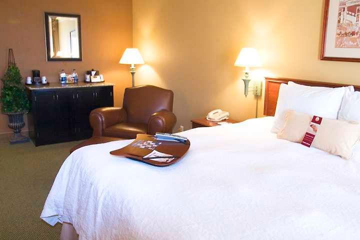 Hampton & Nashville-vanderbilt-elliston Place Nashville