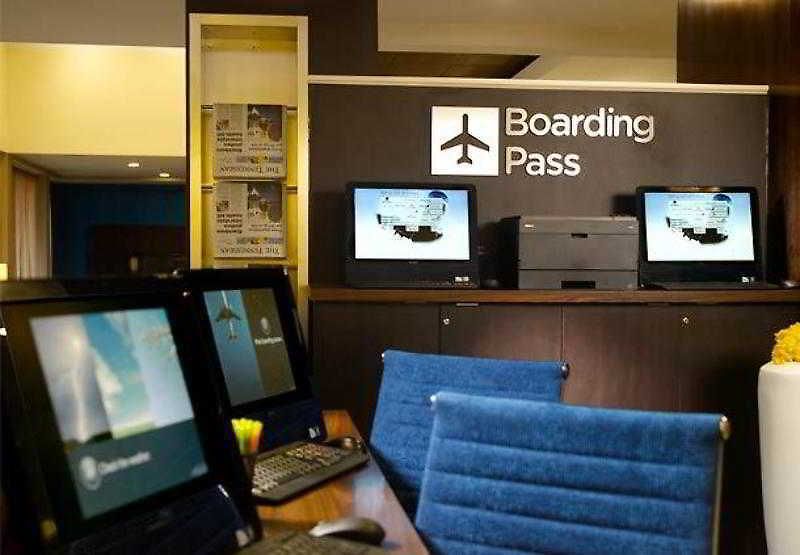 Hotel Courtyard By Marriott Airport Nashville