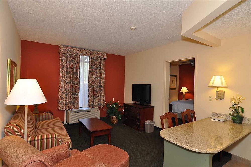 Hampton & Nashville-green Hills Hotel Nashville