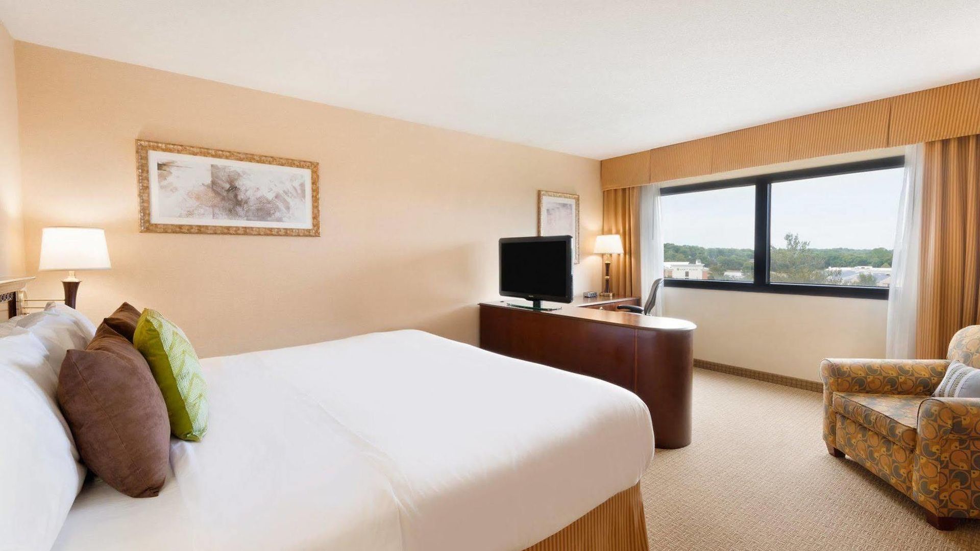 Radisson Airport Hotel
