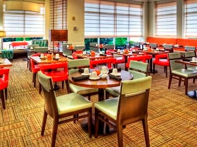 Hilton Garden Airport Hotel Nashville