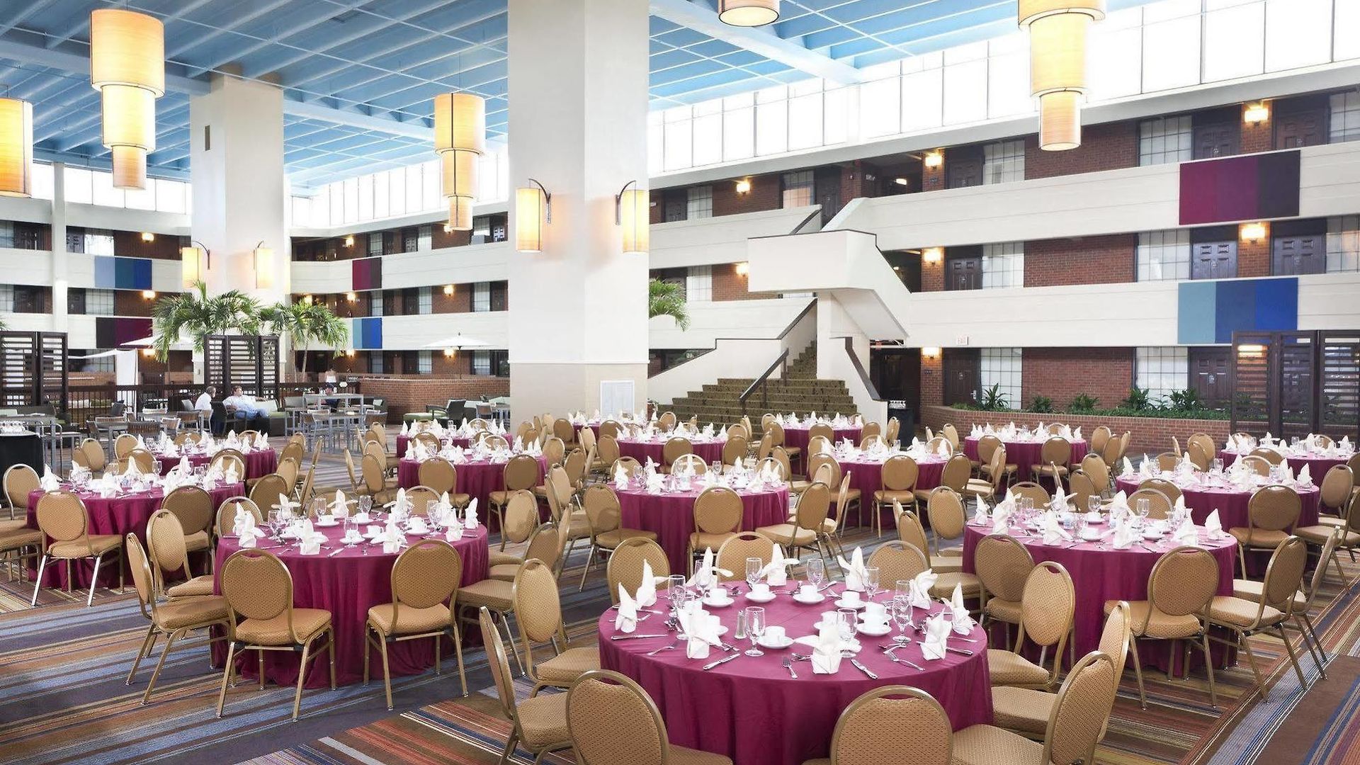 The At Opryland, A Gaylord Nashville