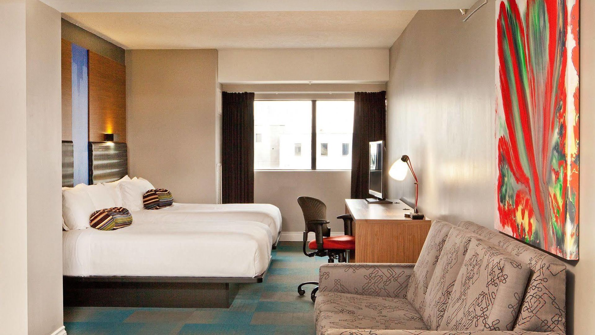 Aloft By Marriott West End Hotel 3*