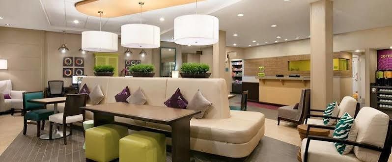 Hotel Home2 Airport