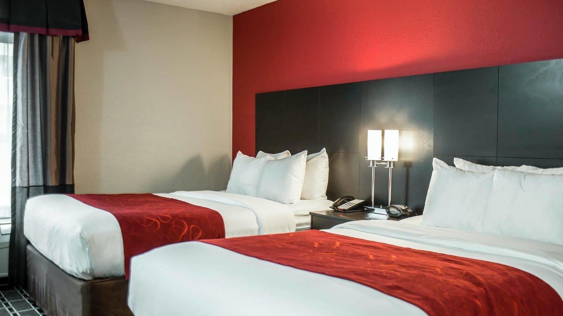 Comfort Airport - Bna Hotel 4*
