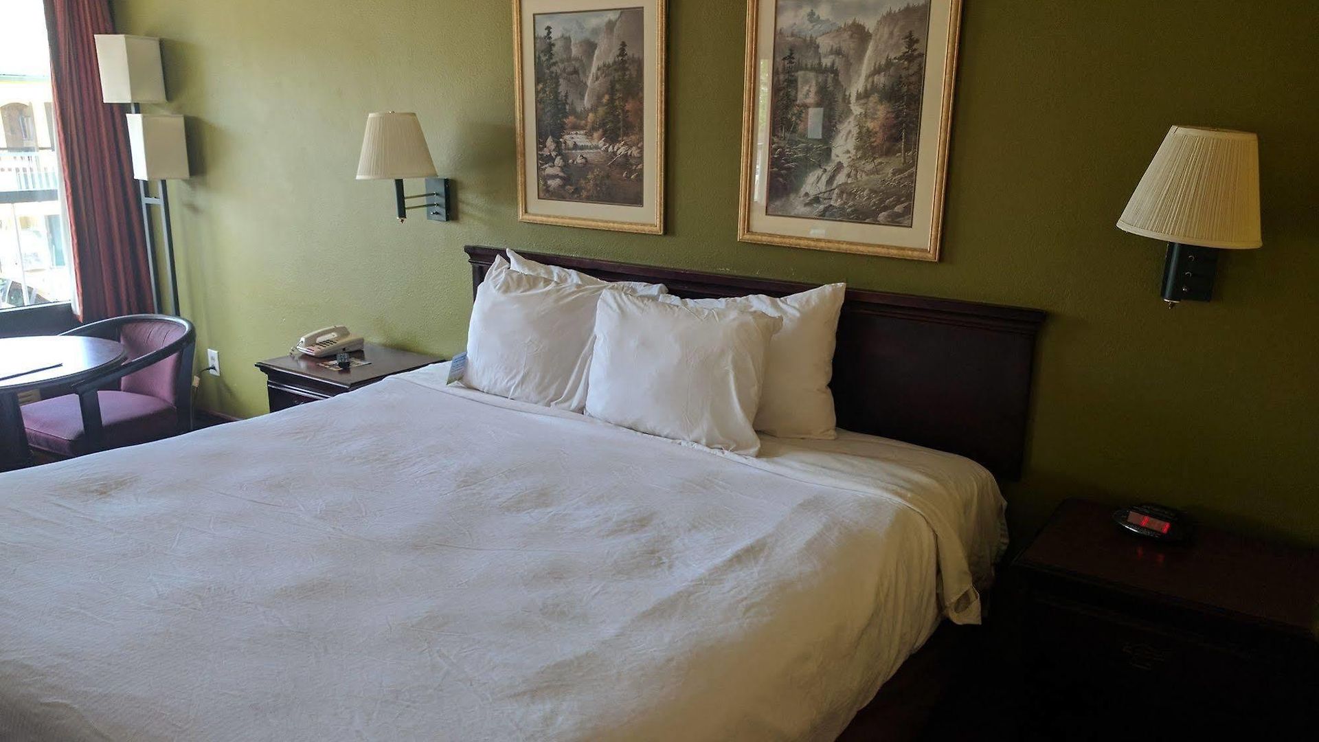 Hotel Days Bna St Thomas W Hosp