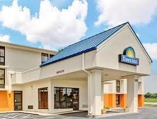 Inn Comfort - Opryland Area