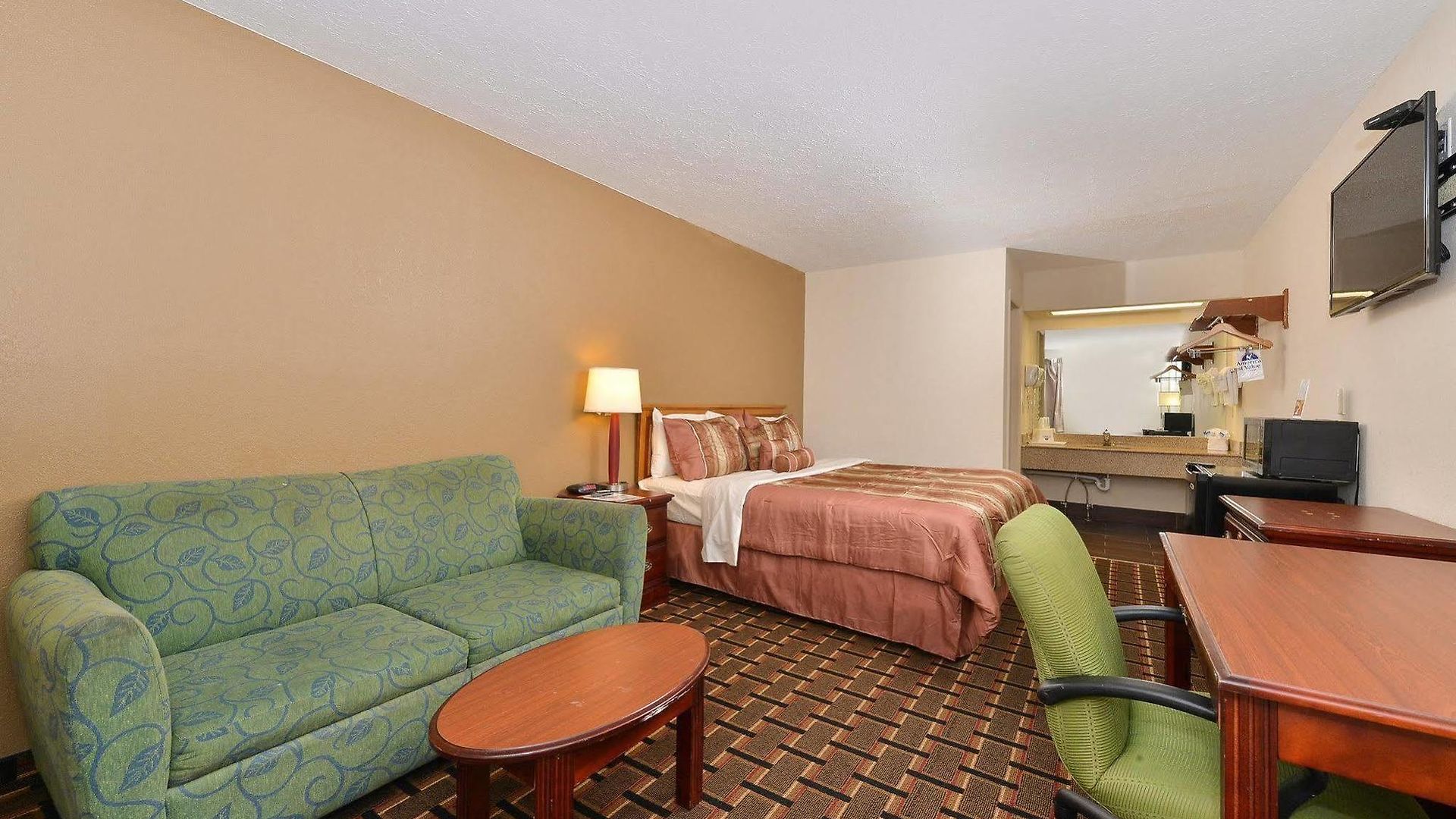 Motel Americas Value Near Downtown Nashville