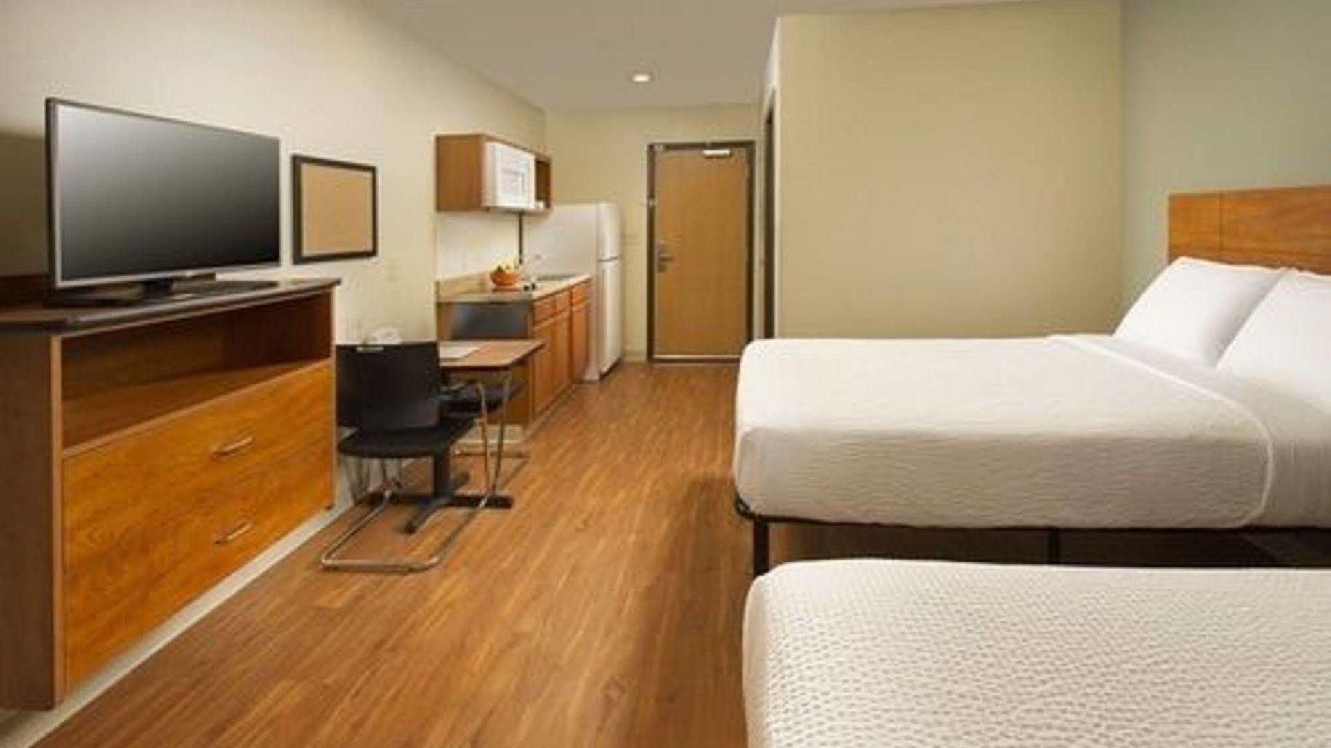 Woodspring Airport 4*