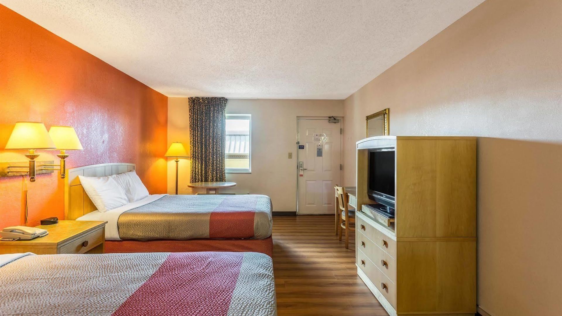 6-nashville, Tn Hotel