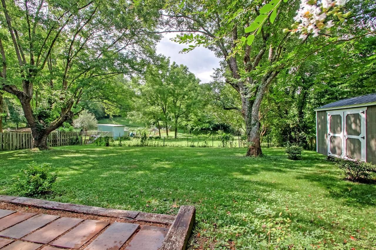 Holiday home Walk To Trails & Fishing Spots! Lake Ozark Escape