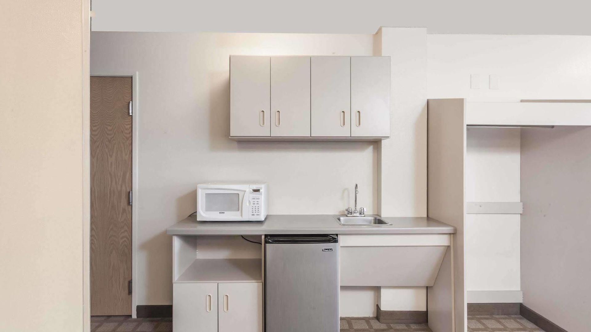 Microtel & By Wyndham Nashville