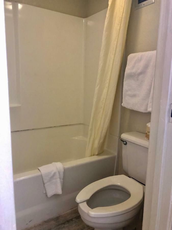 Somatel Airport Hotel Nashville