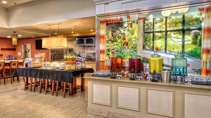 Hilton Garden Airport Hotel