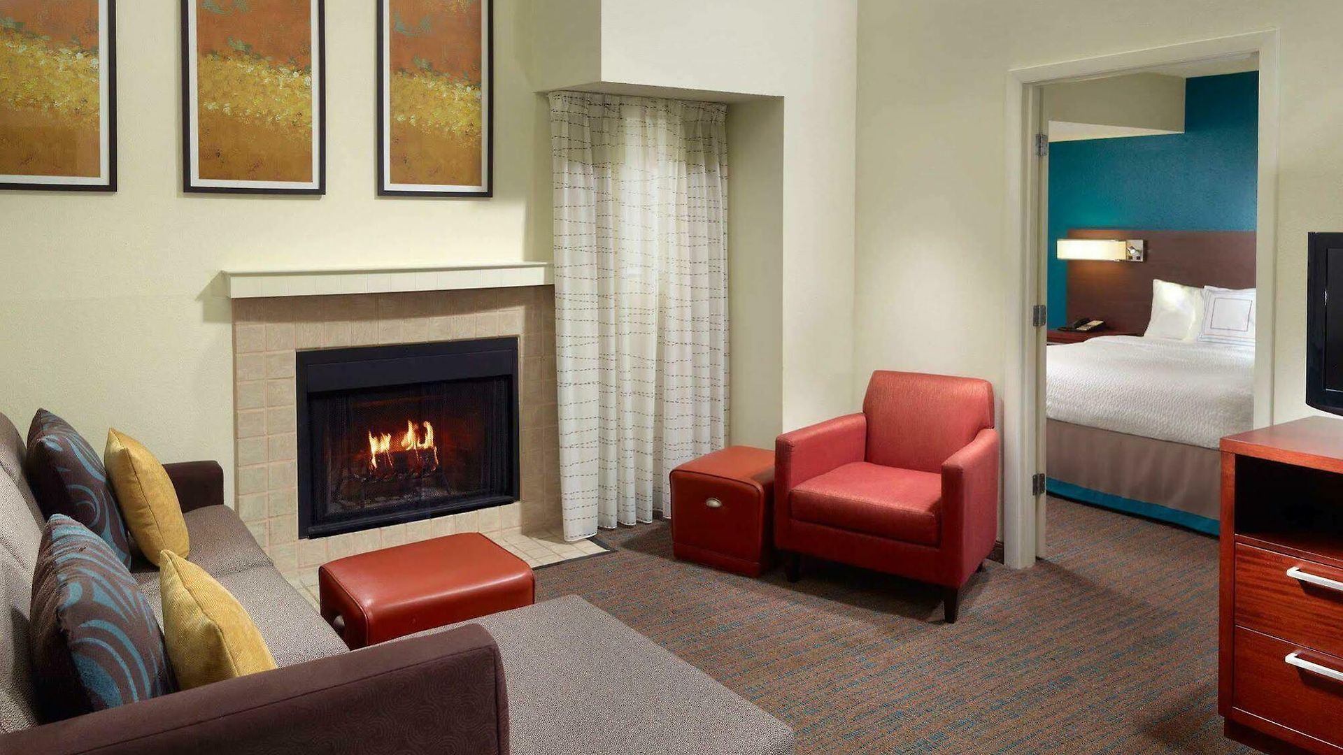 Hotel By Marriott Airport Nashville