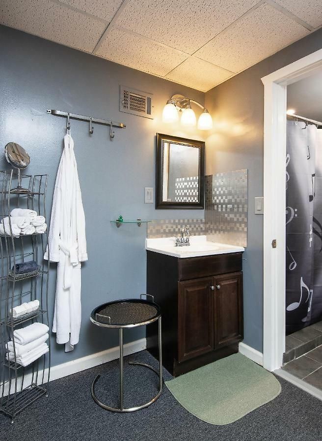 Apartment Music Valley - No Stairs - Opryland Area *