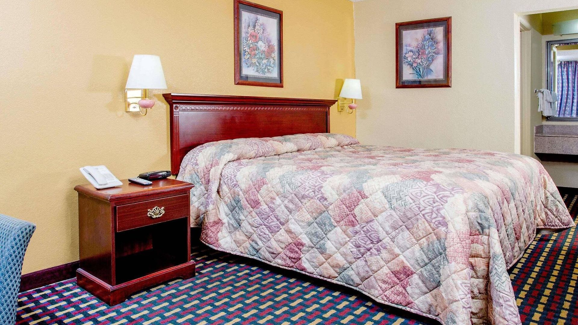 Hotel Knights Antioch 2*