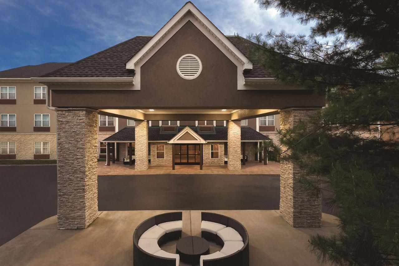 Country & By Radisson, Airport East, Tn 4* Nashville