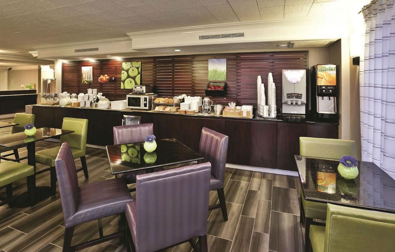 La Quinta By Wyndham South Hotel 2*