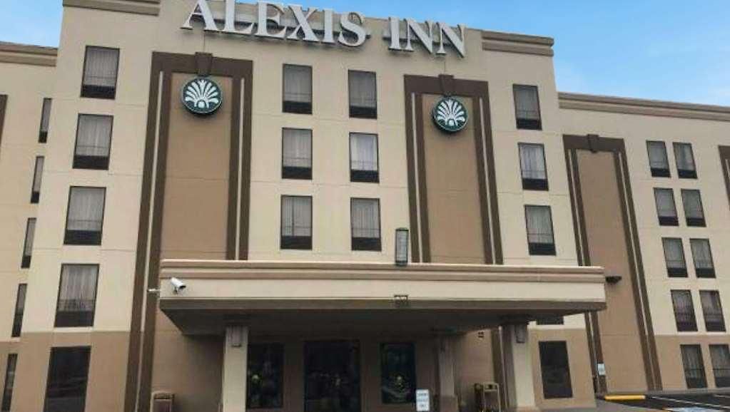Alexis And 3* Nashville