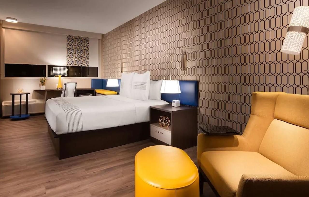Glo Western Airport Hotel 3*