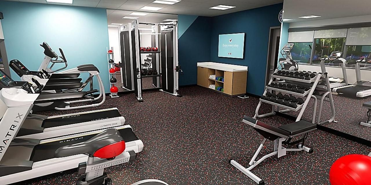 Hotel Avid - Airport By Ihg 2*