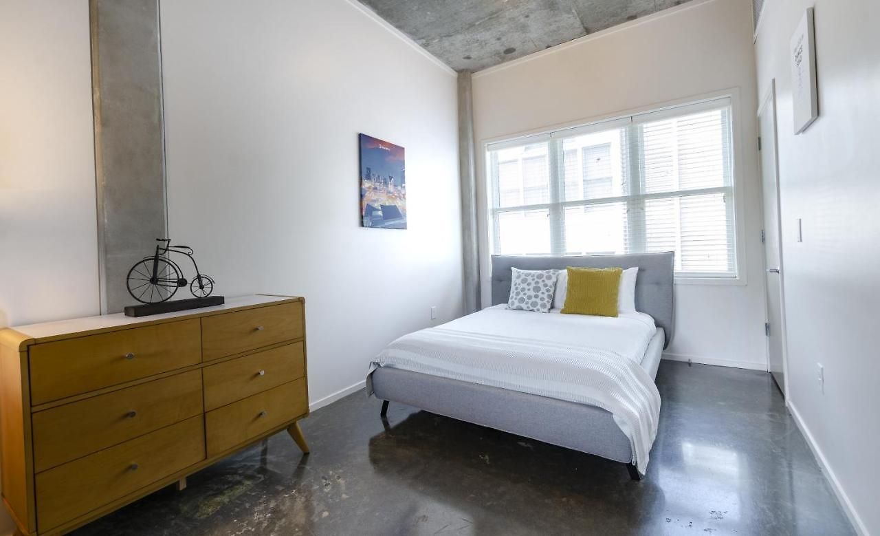 Acklen Flats By Hosteeva