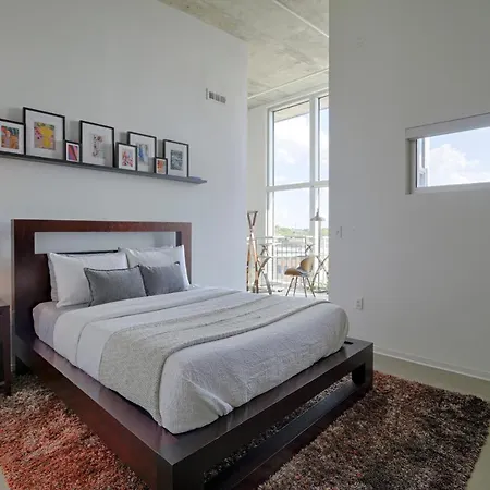 Spectacular Views In Contemporary Two Story * Nashville