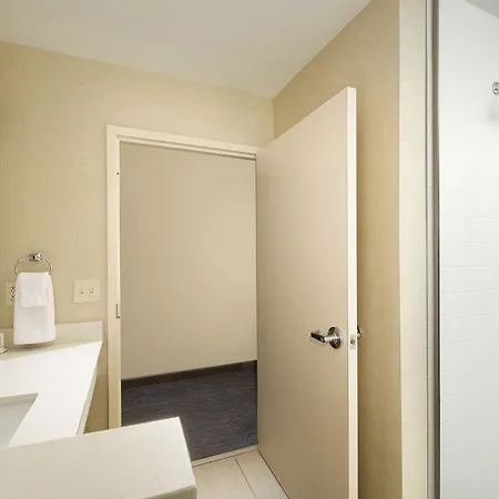 Hotel Fairfield And By Marriott Downtown/the Gulch 3*