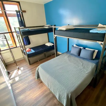 Downtown - Adults Only Hostel