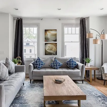Brand New Luxury Near Downtown * Nashville
