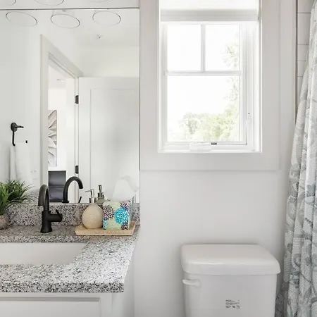 Brand New Luxury Near Downtown Nashville