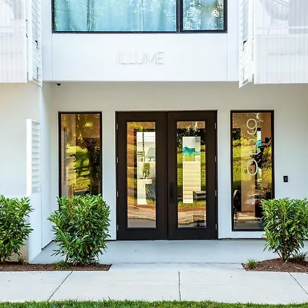 Urban Lux Modern 2 Bdr/2 Ba Condo Aparthotel Nashville