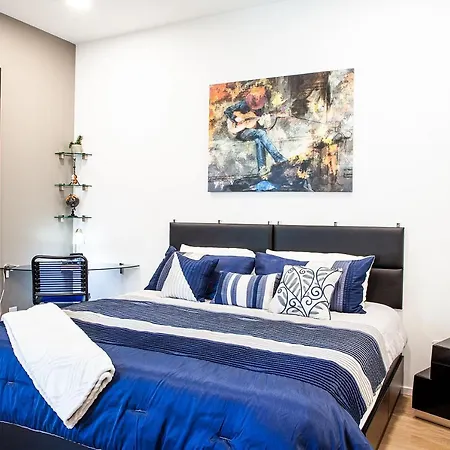 Urban Lux Modern 2 Bdr/2 Ba Condo