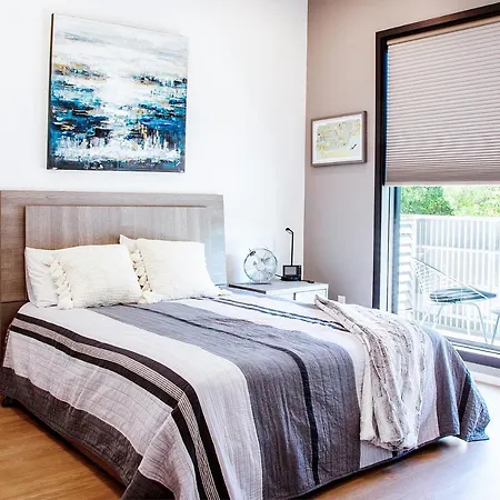 Urban Lux Modern 2 Bdr/2 Ba Condo Aparthotel