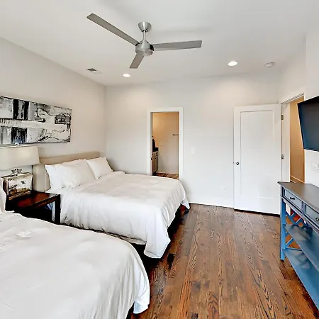 Townhouse Unit B Townhouse Nashville