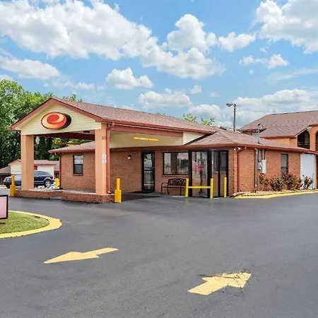 Econo North 3* Nashville