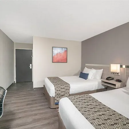 Microtel & By Wyndham 2* Nashville